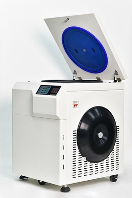 4x750ml फर्श खड़े रेफ्रिजरेटेड केन्द्रापसारक मशीन 0-22000rpm समायोज्य