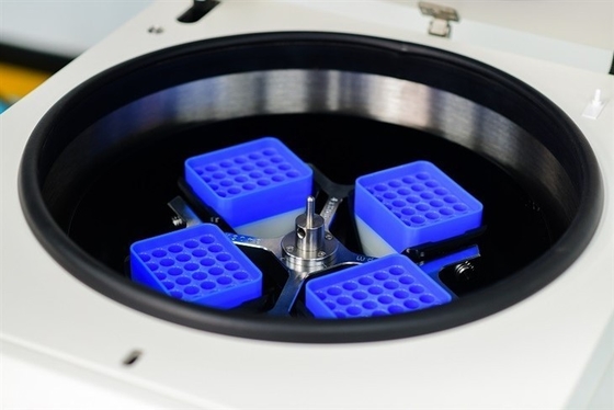 जैव सुरक्षा रक्त ट्यूब स्वचालित decapping कम गति बड़े केन्द्रापसारक